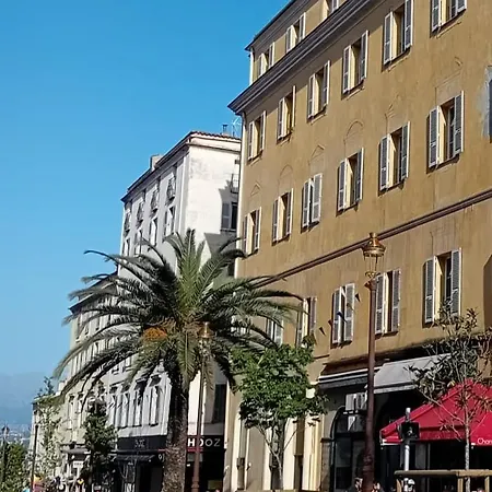 Beau Pour 3 A 4 Pers En Plein Centre De La Vieille Historique Apartment Ajaccio (Corsica)